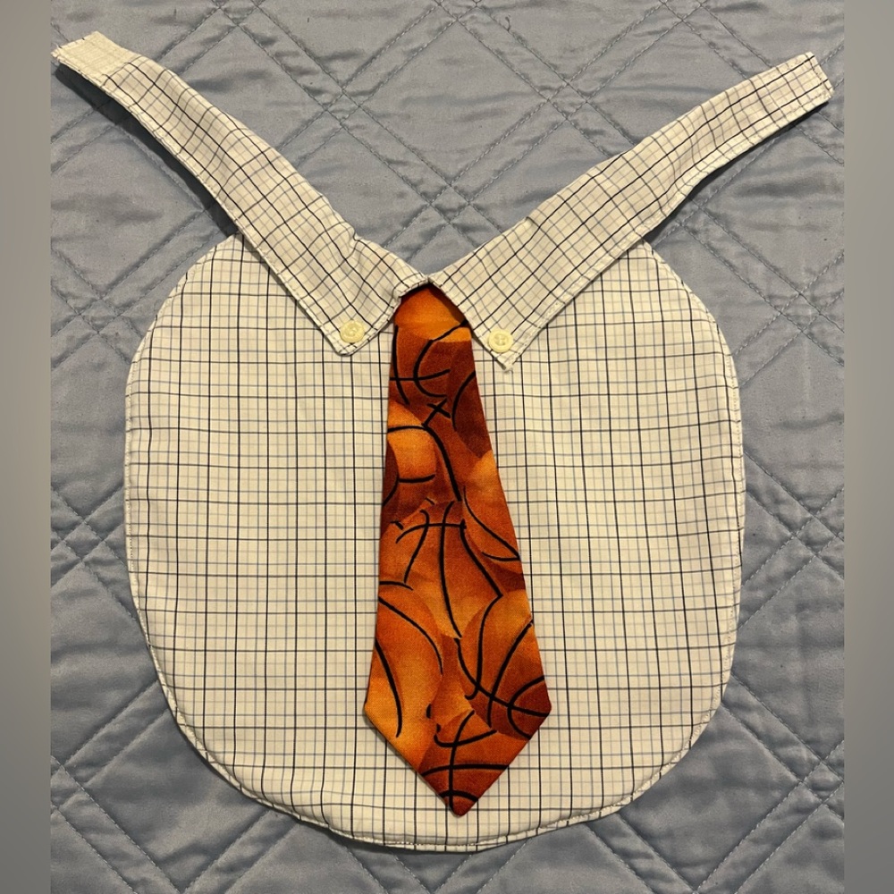 NWOT Baby Bib Business Casual Preppy
Checkered Shirt With Basketball Tie